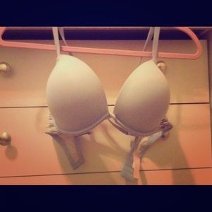 Baby Blue VS push up 34D
